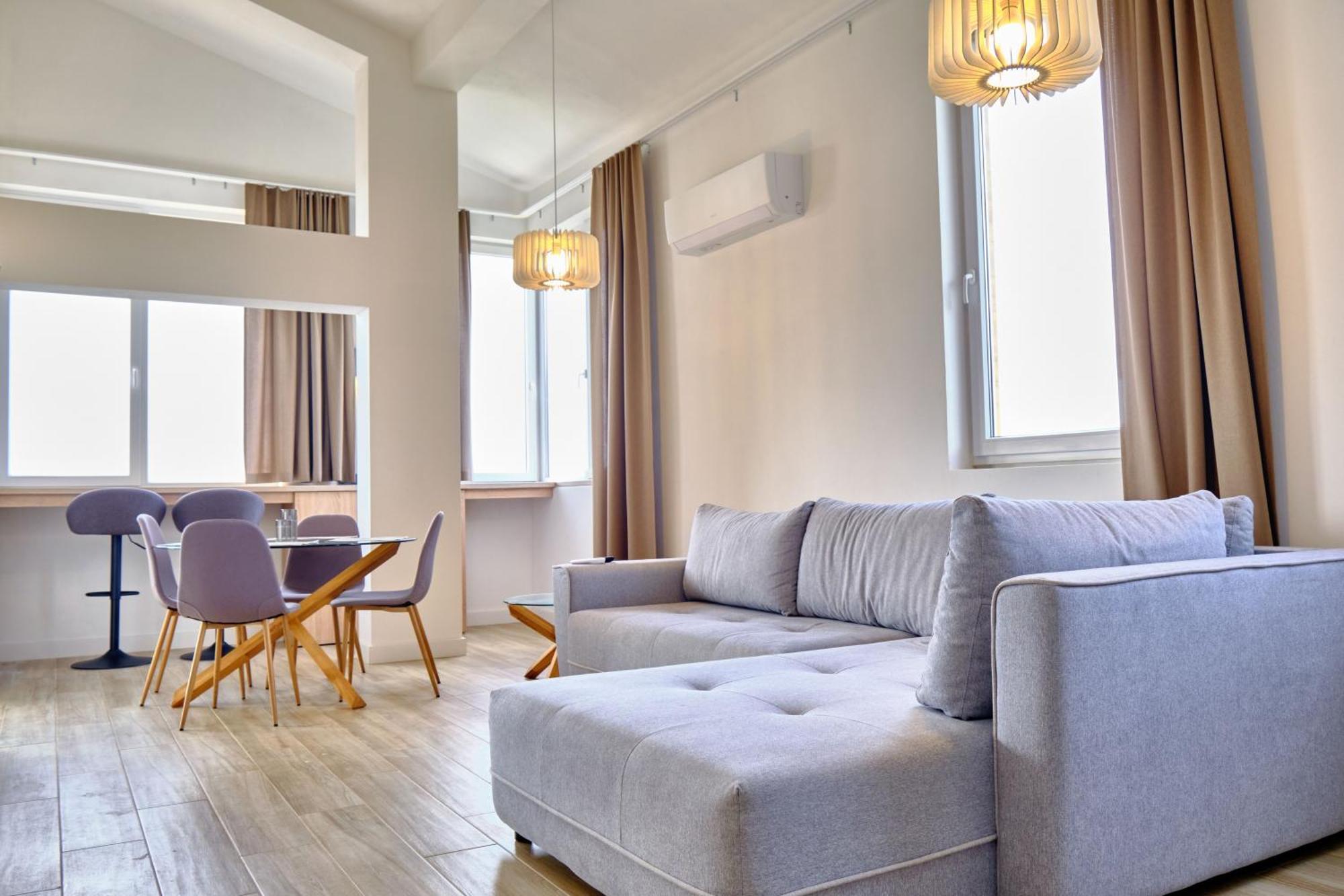 אוטייהא Apartments Magic Box II מראה חיצוני תמונה